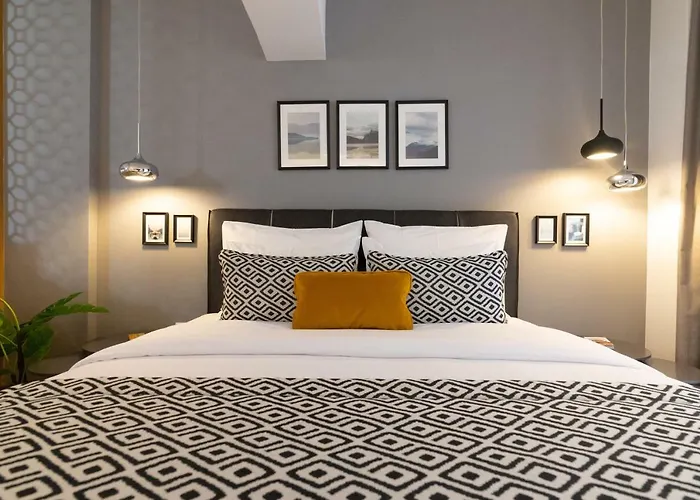 F & B Collection - Seaview Minilux